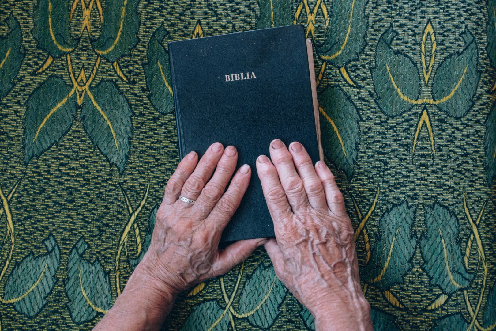 Seven biblical reasons why singing matters open the bible