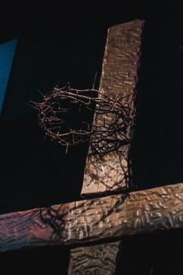 Cross Crucifixion Crown of Thorns