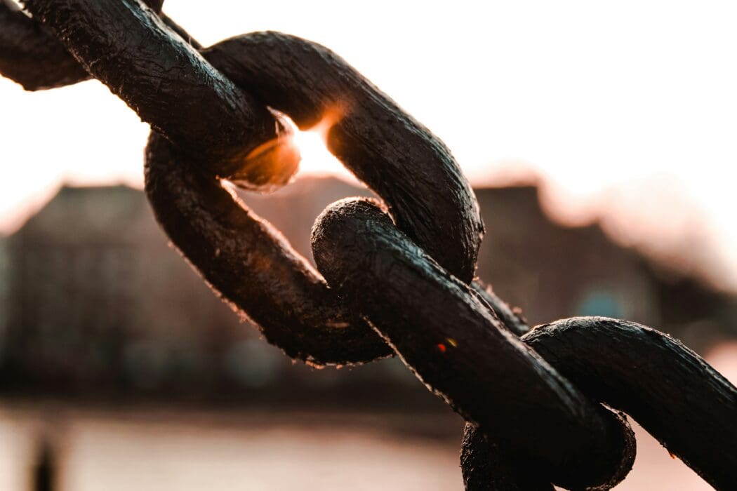 Chain Light