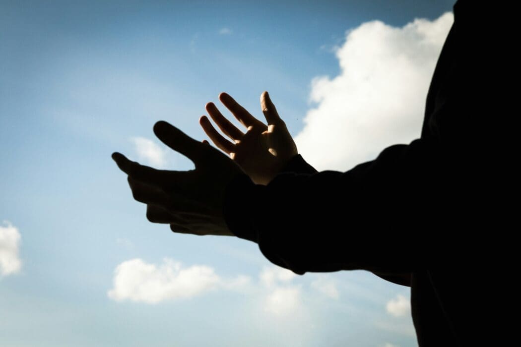 Hands Worshipping